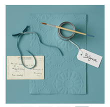 Load image into Gallery viewer, small painted bookcase with pine shelves