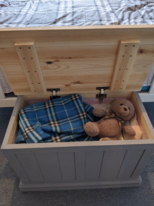 Personalized toy box - FurniturefromtheOaks