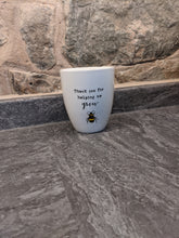 Load image into Gallery viewer, bee ceramic plant pot - FurniturefromtheOaks

