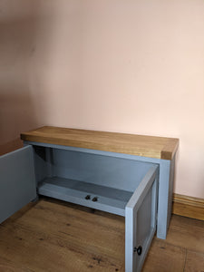 storage bench with doors