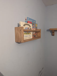 nursery floating bookshelf | kids bedroom bookshelf | nursery clothes rail